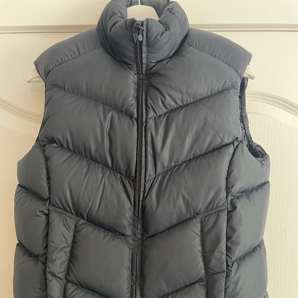 MEC Boundary Down Vest - Women's (Medium) - Picture 1 of 5